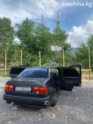 Volkswagen Vento 1.8 MT
