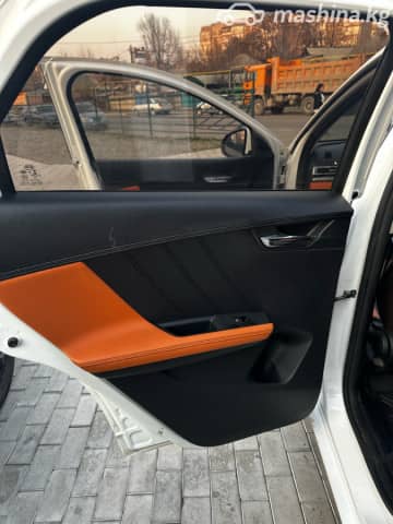 BYD E2 I Long Range Electro AT