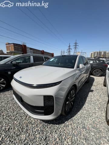LiXiang L6 1.5hyb AT 4WD