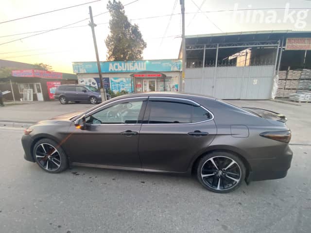 Toyota Camry VIII (XV70) 2.5 AT