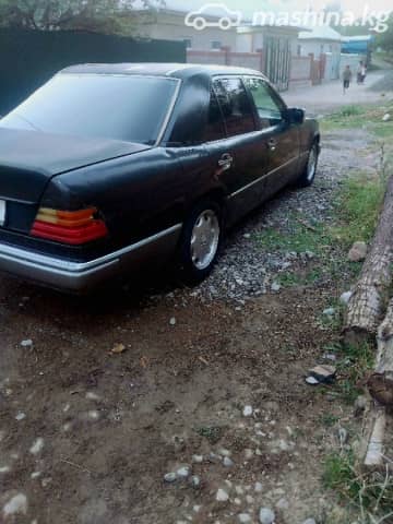 Mercedes-Benz W124 250 2.5d MT