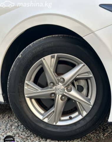 Hyundai Sonata VIII (DN8) LPi 2.0 AT