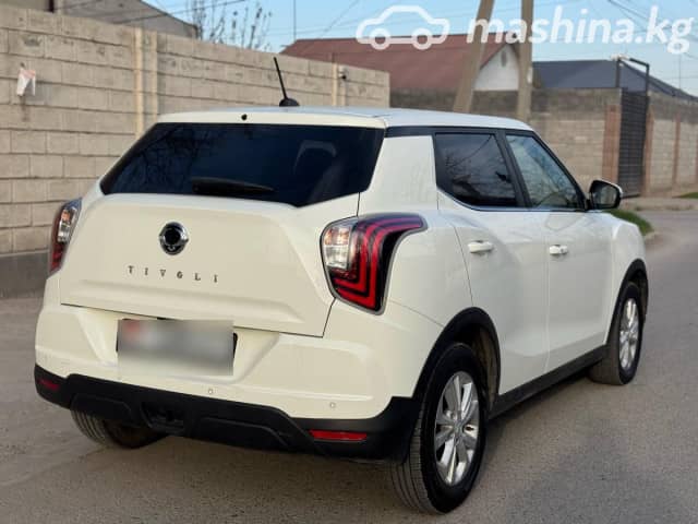 SsangYong Tivoli I Рестайлинг 1.6d AT