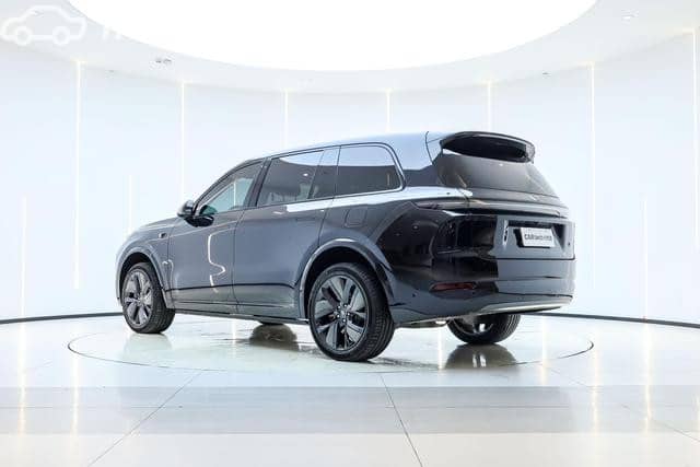 LiXiang L9 Рестайлинг 1.5hyb AT 4WD