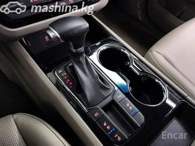 Kia Carnival III 2.2d AT