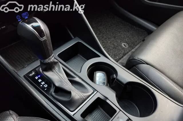 Hyundai Tucson III Рестайлинг 1.6 AMT