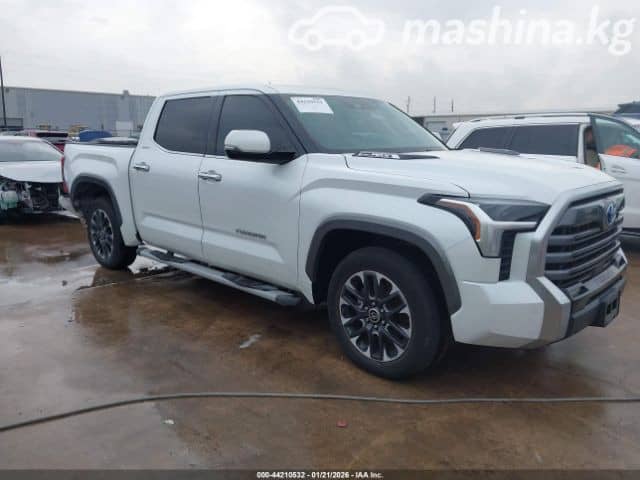Toyota Tundra III CrewMax 3.5 AT 4WD