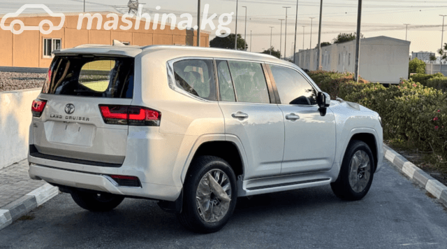 Toyota Land Cruiser 300 Series 3.4d AT 4WD