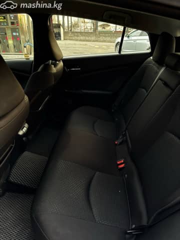 Toyota Prius IV Рестайлинг (XW50) 1.8hyb AT