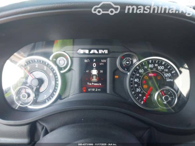 RAM 1500 V Quad Cab 3.6 AT 4WD