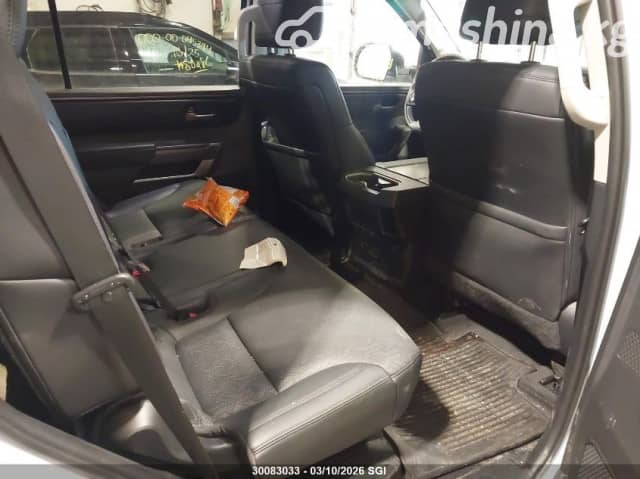 Toyota Sequoia III 3.5hyb AT 4WD