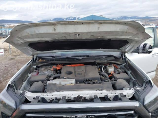 Toyota Tundra III CrewMax 3.5hyb AT 4WD