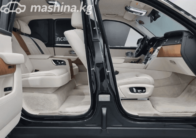 Rolls-Royce Cullinan I 6.7 AT AWD