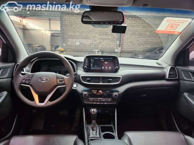 Hyundai Tucson III Рестайлинг 2.0d AT