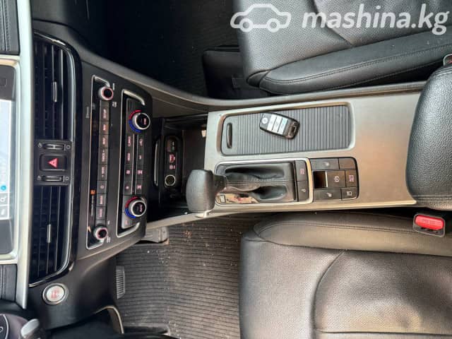 Kia K5 II 2.0 AT