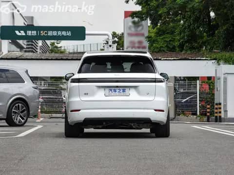 LiXiang L7 Рестайлинг 1.5hyb AT 4WD