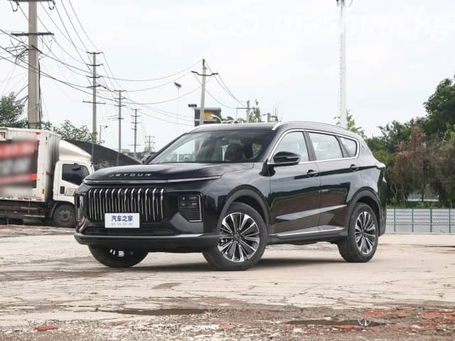 Jetour X70 PLUS 1.5 AMT