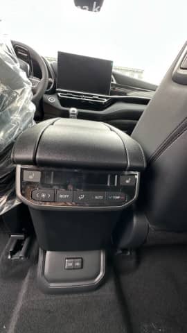 Toyota Highlander IV (U70) 2.0 AT 4WD