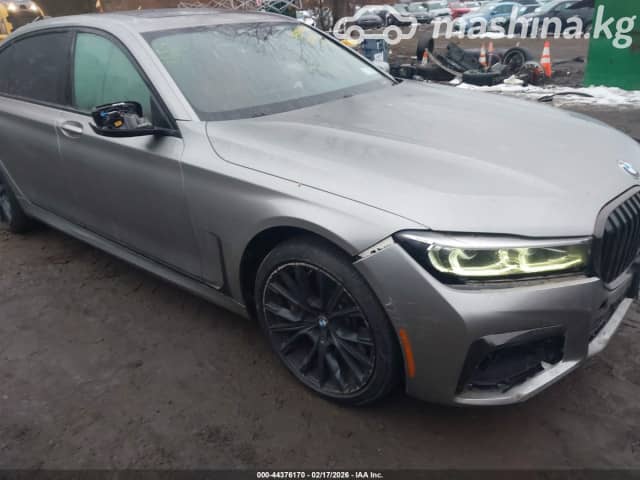 BMW 7 серии VI (G11/G12) Рестайлинг 750i xDrive 4.4 AT 4WD