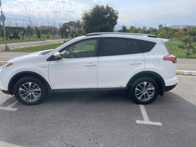 Toyota RAV4 IV (XA40) Рестайлинг 2.5hyb CVT 4WD
