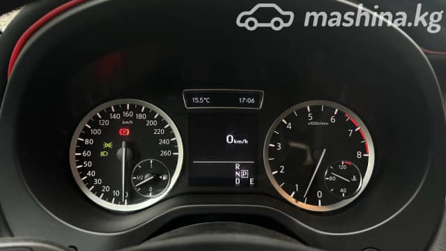 Infiniti Q30 2.0 AMT