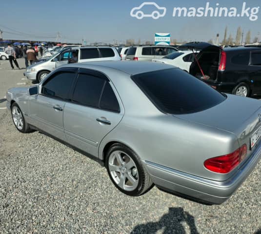Mercedes-Benz E-Класс II (W210, S210) 240 2.4 MT