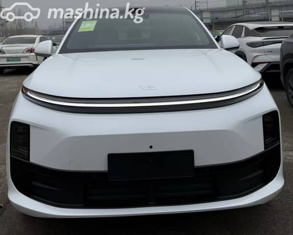LiXiang L6 1.5hyb AT 4WD