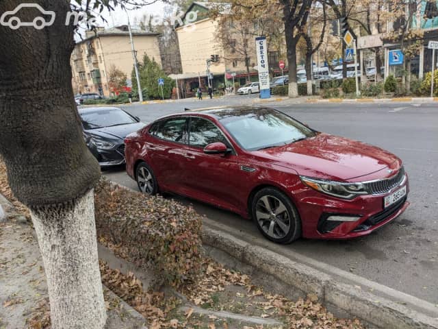 Kia Optima IV Рестайлинг 2.4 AT