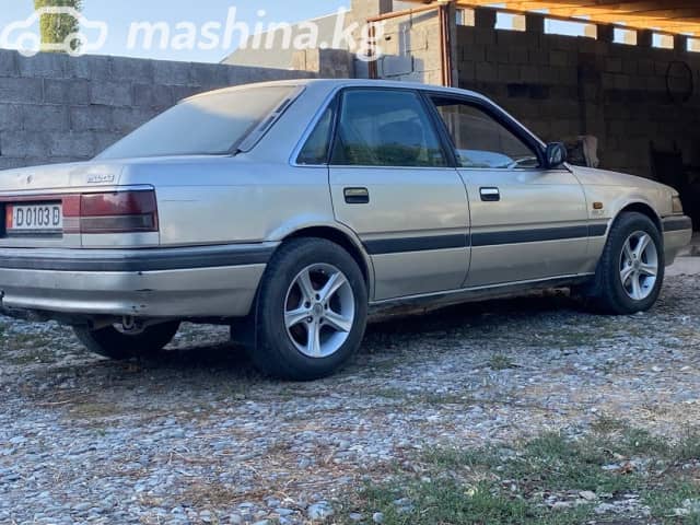 Mazda 626 III (GD) 1.8 MT