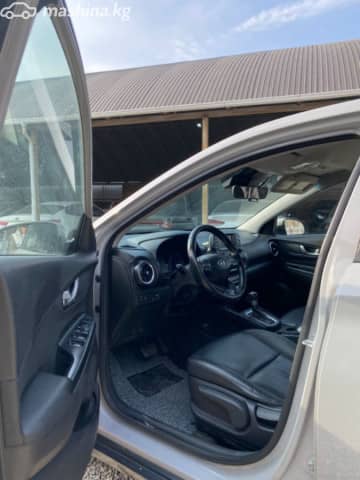 Hyundai Kona I Рестайлинг 1.6hyb AMT