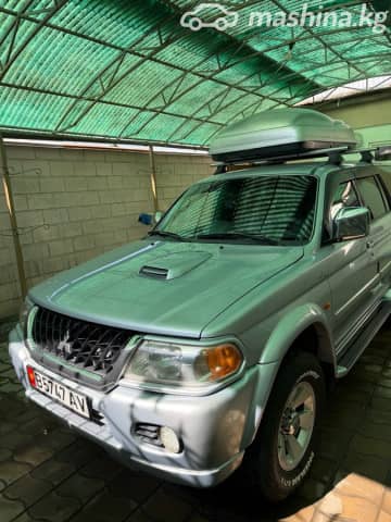 Mitsubishi Pajero Sport I Рестайлинг 2.5d MT 4WD
