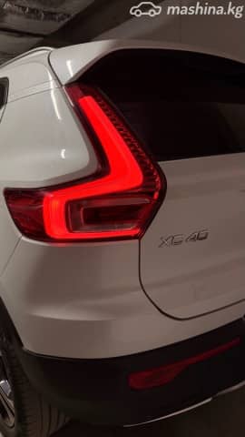 Volvo XC40 I 2.0 AT 4WD