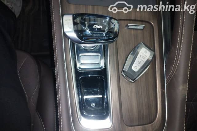 Geely Monjaro I Рестайлинг 2.0 AT 4WD