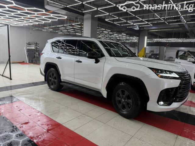 Lexus LX IV 700h 3.5hyb AT 4WD