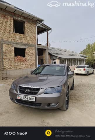 Hyundai Sonata V (NF) 2.4 AT