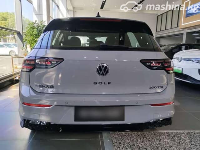 Volkswagen Golf VIII Рестайлинг 1.5 AMT