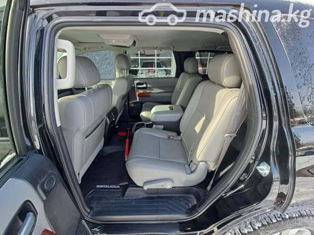 Toyota Sequoia II Рестайлинг 5.7 AT 4WD