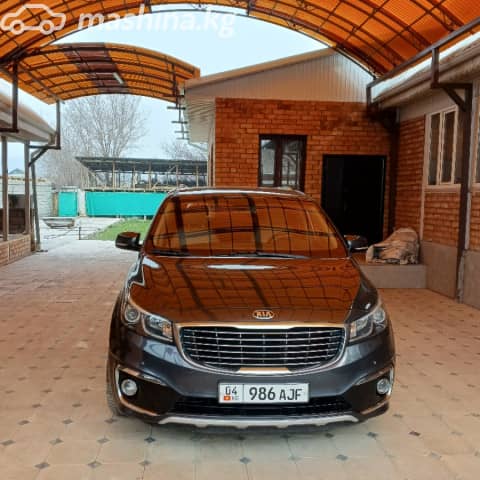 Kia Carnival III 2.2d AT