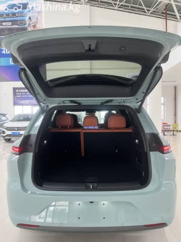 LiXiang L6 1.5hyb AT 4WD