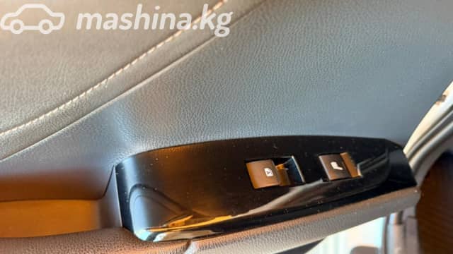 Toyota Camry VIII (XV70) 2.5 AT