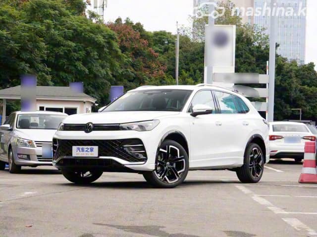 Volkswagen Tiguan III (China Market) 2.0 AMT