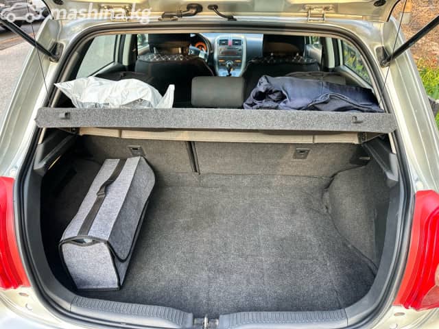 Toyota Auris I