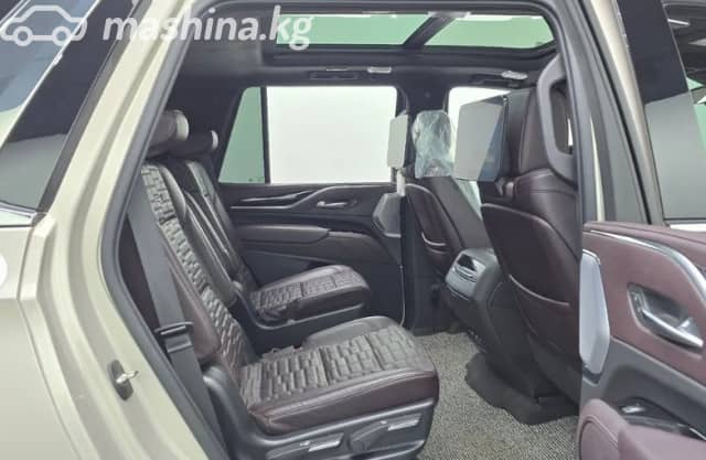 Cadillac Escalade V 6.2 AT 4WD