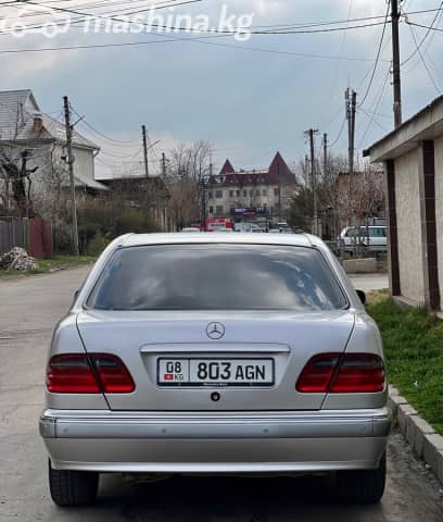 Mercedes-Benz E-Класс II (W210, S210) Рестайлинг 200 2.0 MT