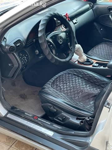 Mercedes-Benz C-Класс II (W203) 200 2.0 MT