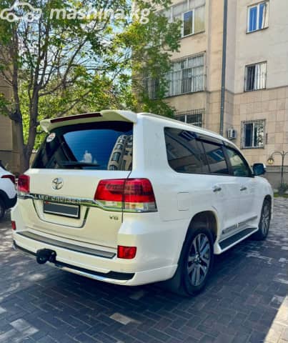 Toyota Land Cruiser 200 Series Рестайлинг 2 4.6 AT 4WD