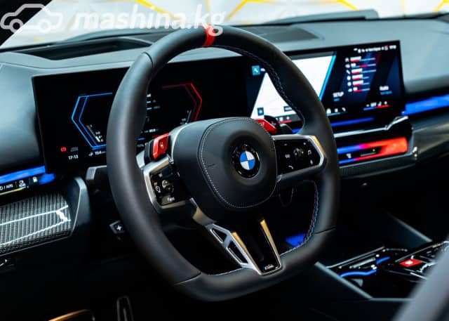 BMW M5 VII (G90) 4.4hyb AT 4WD