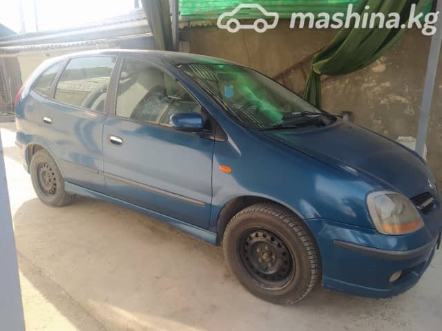 Nissan Almera Tino 1.8 MT