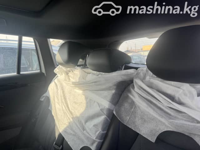 Volkswagen Tiguan III (China Market) 2.0 AMT 4WD