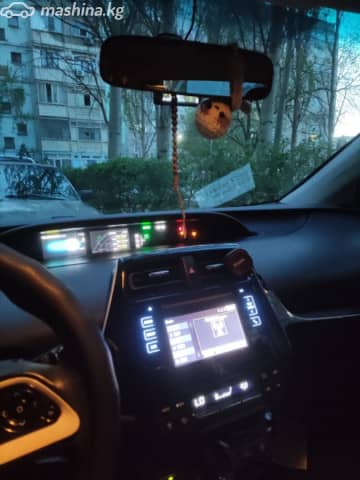 Toyota Prius IV (XW50) 1.8hyb CVT